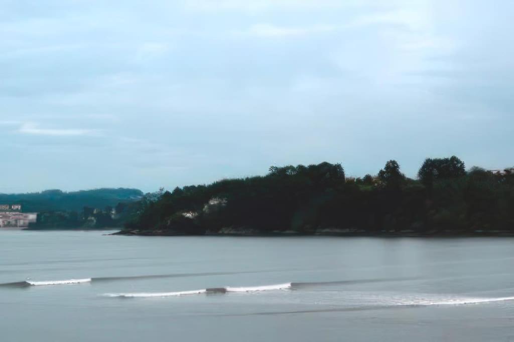 O Pedrido Beach House Bergondo エクステリア 写真